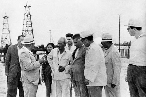 Ngày 27 tháng 11: “Ngày truyền thống ngành Dầu khí Việt Nam”