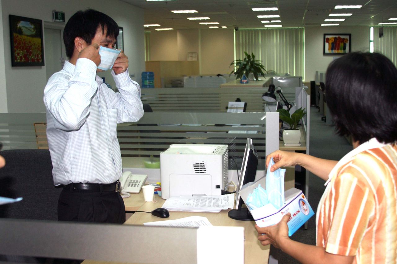 Chủ động, tích cực phòng chống dịch cúm A(H1N1)