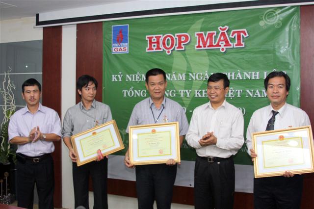 Họp mặt kỷ niệm 19 năm thành lập công ty