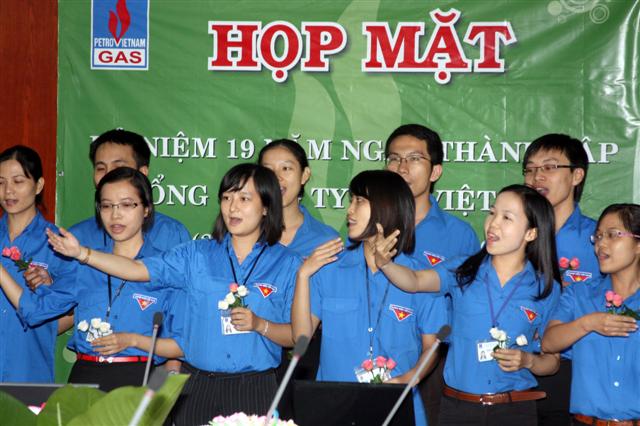 Họp mặt kỷ niệm 19 năm thành lập công ty