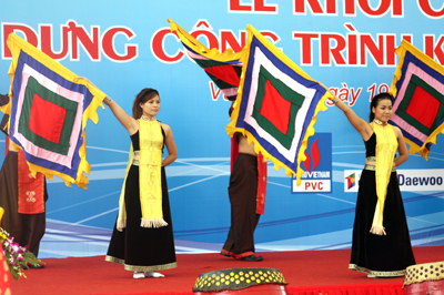 Ngày 27 tháng 11: “Ngày truyền thống ngành Dầu khí Việt Nam”