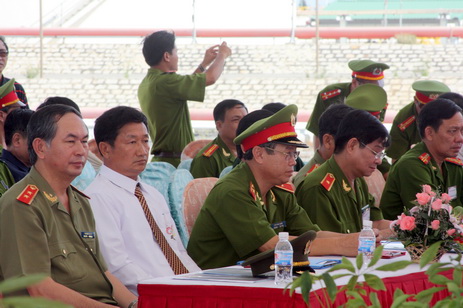 Diễn tập Phương án PCCC phối hợp nhiều lực lượng tại Nhà máy xử lý khí Nam Côn Sơn Diễn tập Phương án PCCC phối hợp nhiều lực lượng tại Nhà máy xử lý khí Nam Côn Sơn