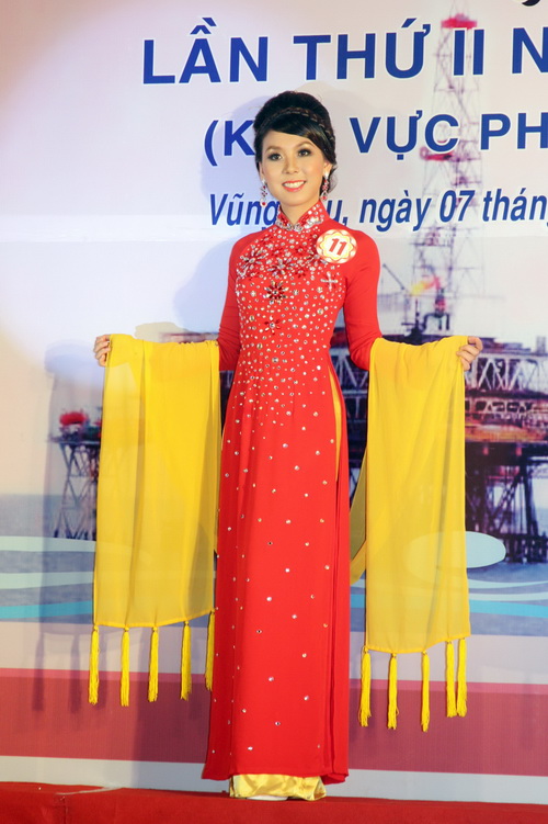 Vòng Bán kết Hội thi “Duyên dáng Dầu khí” lần thứ II:Hoành tráng, chất lượng và tươi vui Vòng Bán kết Hội thi “Duyên dáng Dầu khí” lần thứ II:Hoành tráng, chất lượng và tươi vui