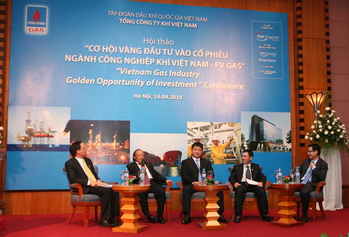 PV Gas tổ chức Hội thảo: “CƠ HỘI VÀNG ĐẦU TƯ VÀO CỔ PHIẾU NGÀNH CÔNG NGHIỆP KHÍ VIỆT NAM -PV GAS”