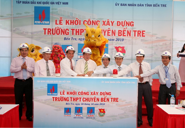 Khởi công Trường PTTH chuyên Bến Tre
