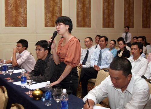 Họp báo “Công bố bán cổ phiếu lần đầu ra công chúng và niêm yết cổ phiếu tại sở GDCK TP.HCM”