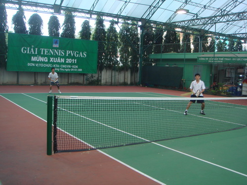 Tổ chức giải tennis chào mừng Xuân 2011