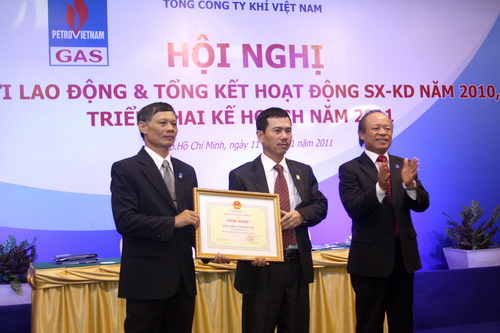 PV GAS tổ chức hội nghị người lao động và tổng kết hoạt động SXKD năm 2010, triển khai kế hoạch năm 2011