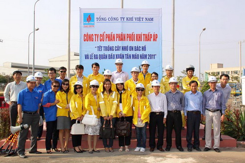 Mùa xuân trên những công trình khí