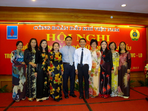 Khẳng định sức mạnh đoàn kết của phong trào nữ công