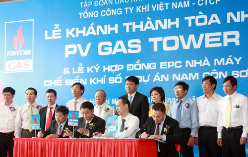 Lễ ký hợp đồng Tổng thầu EPC nhà máy GPP2 Dự án Nam Côn Sơn 2