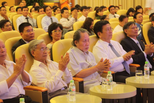 Lời chúc mừng của Tổng Giám đốc nhân kỷ niệm 21 năm ngày thành lập PV Gas Lời chúc mừng của Tổng Giám đốc nhân kỷ niệm 21 năm ngày thành lập PV Gas