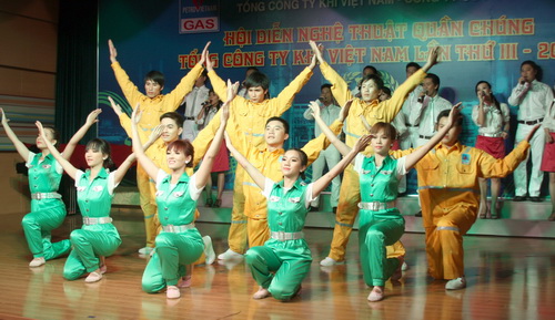 Hội diễn Nghệ thuật Quần chúng Tổng công ty Khí Việt Nam lần thứ 3 – 2011: Những dòng chảy nghệ thuật từ trái tim người lao động Hội diễn Nghệ thuật Quần chúng Tổng công ty Khí Việt Nam lần thứ 3 – 2011: Những dòng chảy nghệ thuật từ trái tim người lao động
