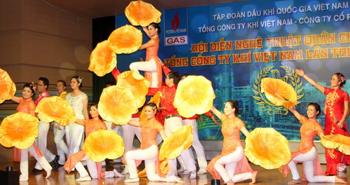 Hội diễn Nghệ thuật Quần chúng Tổng công ty Khí Việt Nam lần thứ 3 – 2011: Những dòng chảy nghệ thuật từ trái tim người lao động Hội diễn Nghệ thuật Quần chúng Tổng công ty Khí Việt Nam lần thứ 3 – 2011: Những dòng chảy nghệ thuật từ trái tim người lao động
