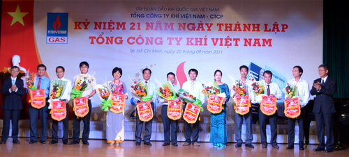 Hội diễn Nghệ thuật Quần chúng Tổng công ty Khí Việt Nam lần thứ 3 – 2011: Những dòng chảy nghệ thuật từ trái tim người lao động Hội diễn Nghệ thuật Quần chúng Tổng công ty Khí Việt Nam lần thứ 3 – 2011: Những dòng chảy nghệ thuật từ trái tim người lao động
