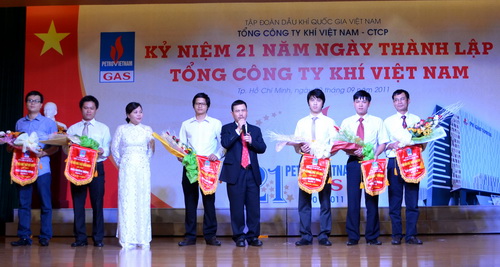 Hội diễn Nghệ thuật Quần chúng Tổng công ty Khí Việt Nam lần thứ 3 – 2011: Những dòng chảy nghệ thuật từ trái tim người lao động Hội diễn Nghệ thuật Quần chúng Tổng công ty Khí Việt Nam lần thứ 3 – 2011: Những dòng chảy nghệ thuật từ trái tim người lao động