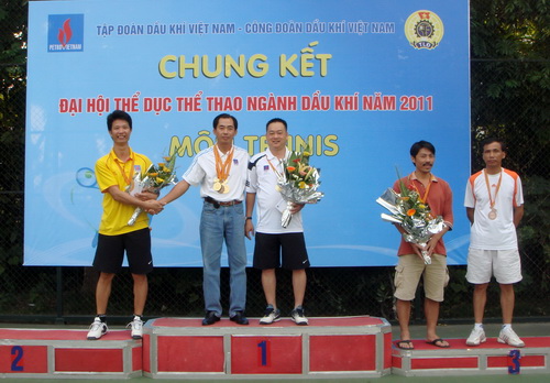 Đội tuyển PV Gas đạt thành tích cao tại vòng chung kết môn tennis toàn ngành