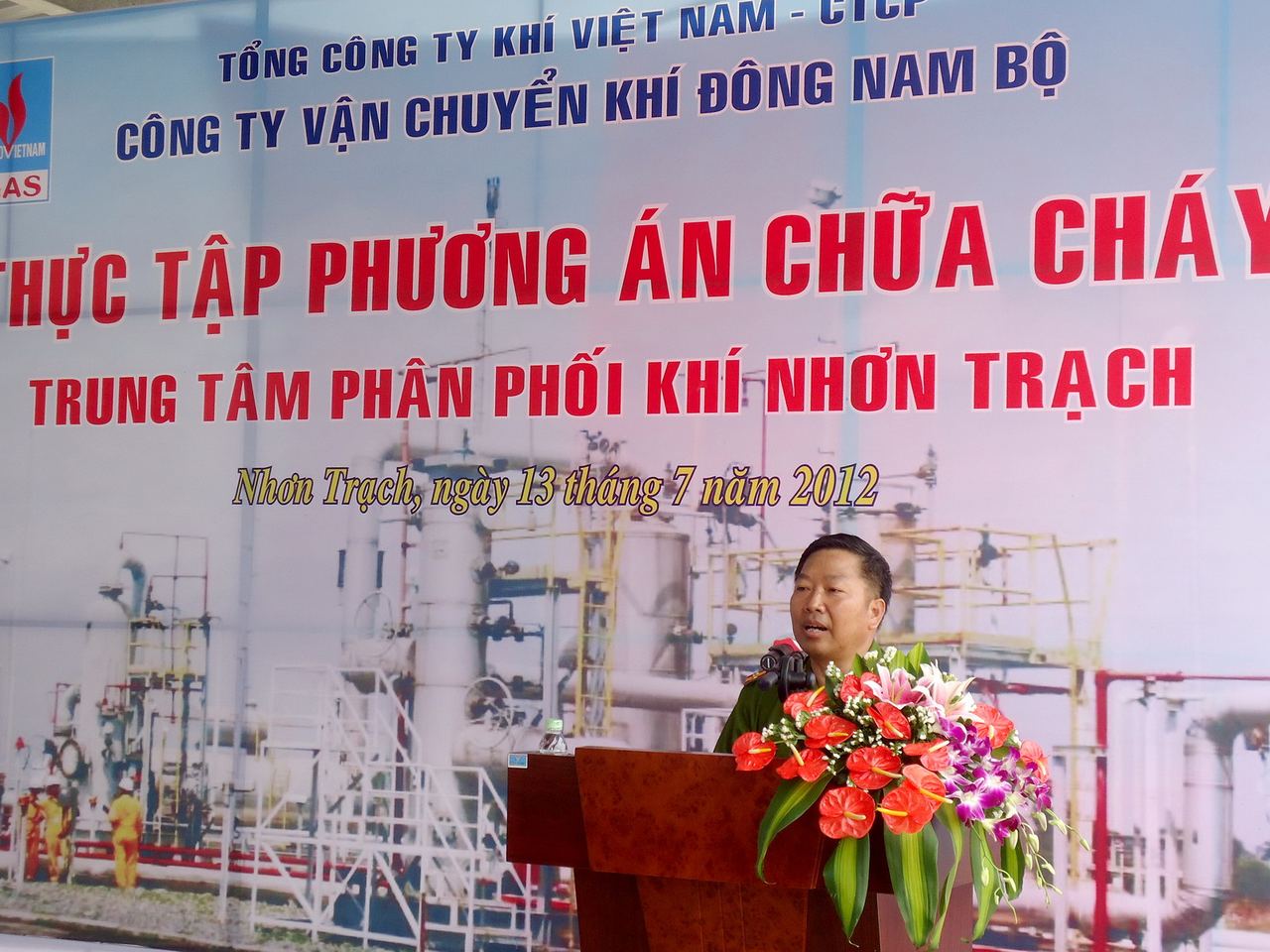 Diễn tập phương án PCCC phối hợp nhiều lực lượng Diễn tập phương án PCCC phối hợp nhiều lực lượng