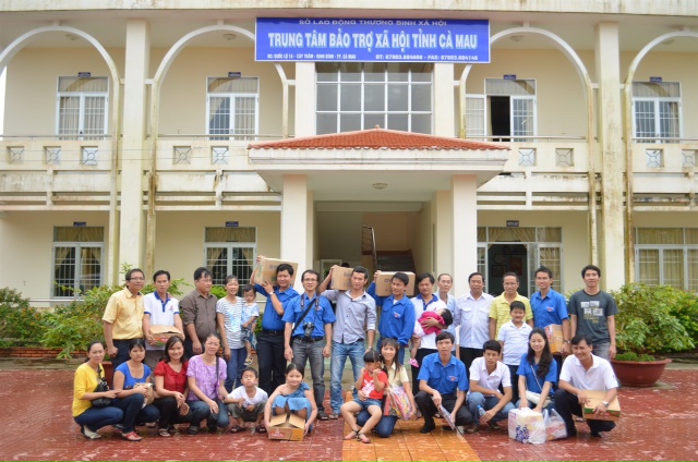 PV Gas với những Đêm hội Trăng Rằm 2012