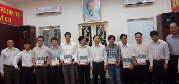 Công ty Chế biến khí Vũng Tàu trao thưởng chương trình STOP