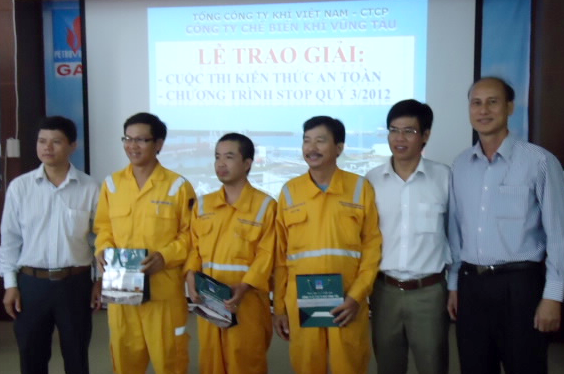 Công ty Chế biến khí Vũng Tàu trao thưởng chương trình STOP