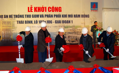 Project groundbreaking ceremony: Gas gathering and distribution system of Ham Rong and Thai Binh Fields, blocks 102 & 106, phase 1 Project groundbreaking ceremony: Gas gathering and distribution system of Ham Rong and Thai Binh Fields, blocks 102 & 106, phase 1