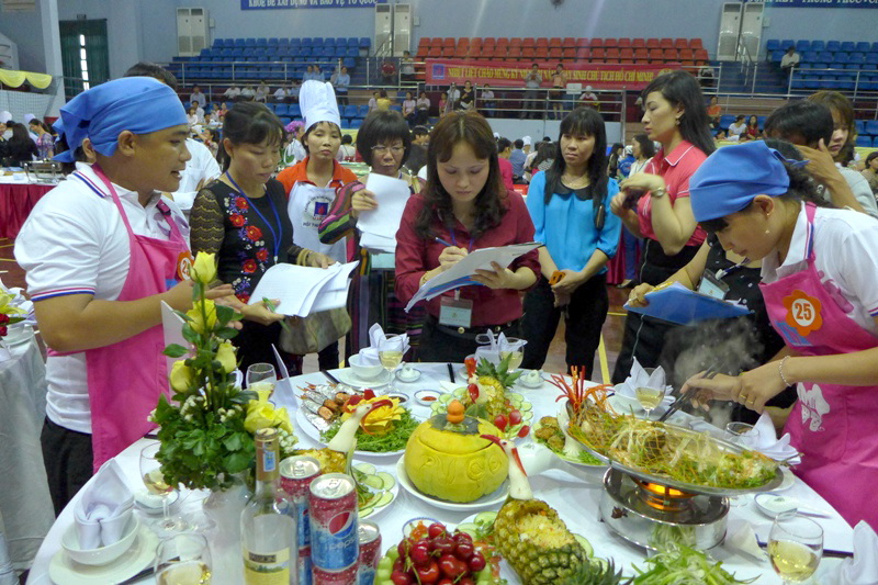 Hội thi “Phụ nữ Dầu khí với văn hóa ẩm thực”