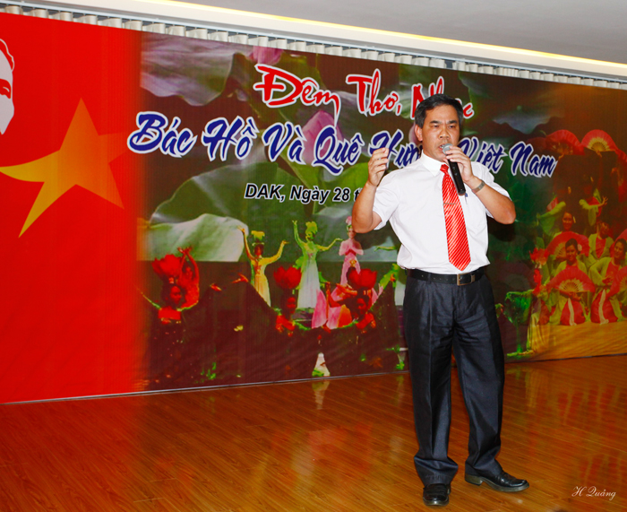 Đêm thơ nhạc “Bác Hồ và quê hương Việt Nam”