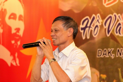 Đêm thơ nhạc “Bác Hồ và quê hương Việt Nam”