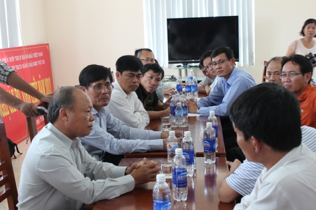 PV GAS hỗ trợ các nạn nhân tại tai nạn giao thông đường thủy trên vùng biển Cần Giờ PV GAS hỗ trợ các nạn nhân tại tai nạn giao thông đường thủy trên vùng biển Cần Giờ
