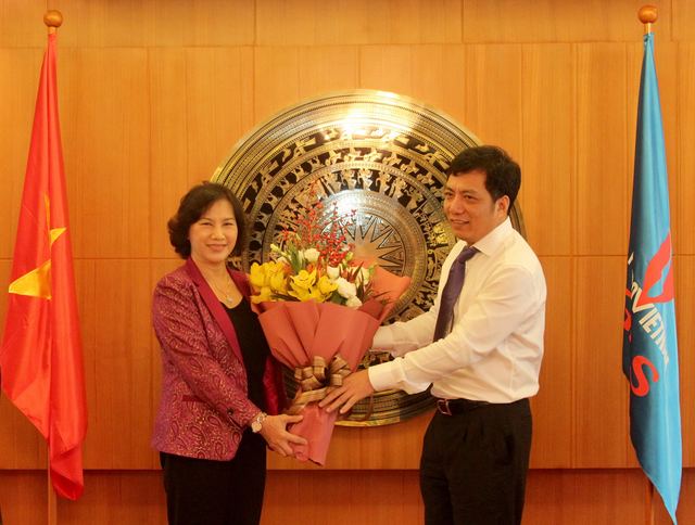Ms. Nguyen Thi Kim Ngan – Politburo member, Vice Chairwoman of National Assembly visits PetroVietnam Gas Joint Stock Corporation Ms. Nguyen Thi Kim Ngan – Politburo member, Vice Chairwoman of National Assembly visits PetroVietnam Gas Joint Stock Corporation