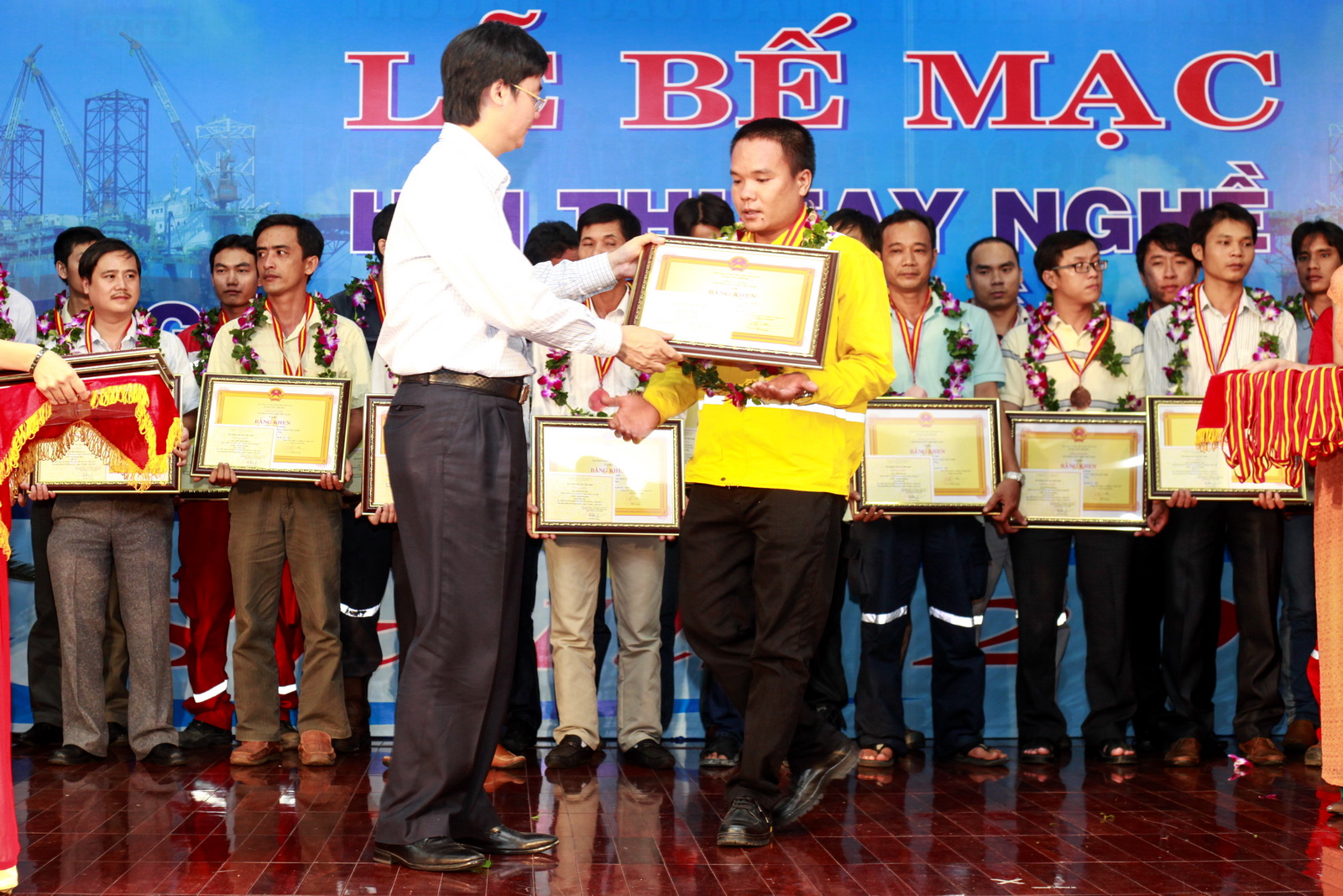 Tổng công ty Khí Việt Nam đạt thành tích cao tại Hội thi tay nghề Dầu khí lần 3 - năm 2013