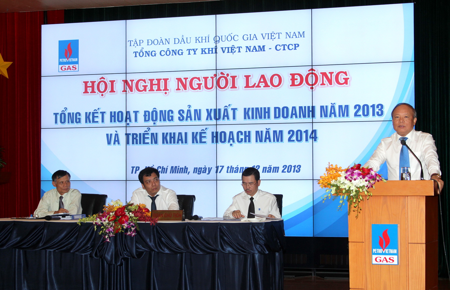 PV Gas tự hào vững bước đi lên