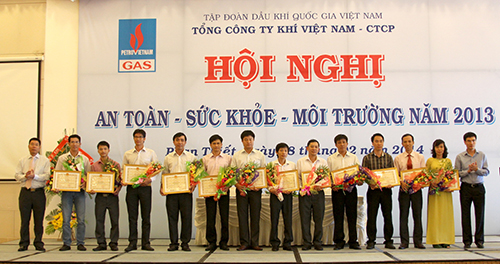 PetroVietnam Gas Corporation summarizes Safety – Health – Environment tasks in 2013 PetroVietnam Gas Corporation summarizes Safety – Health – Environment tasks in 2013