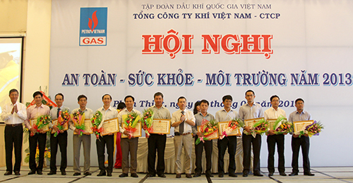 Tổng Công ty Khí Việt Nam tổng kết chuyên đề công tác An toàn – Sức khỏe – Môi trường năm 2013 Tổng Công ty Khí Việt Nam tổng kết chuyên đề công tác An toàn – Sức khỏe – Môi trường năm 2013