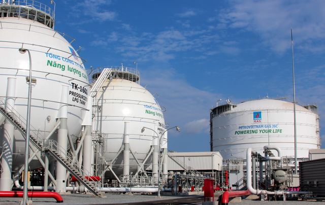A year of safe operation of Thi Vai refrigerated LPG storage A year of safe operation of Thi Vai refrigerated LPG storage