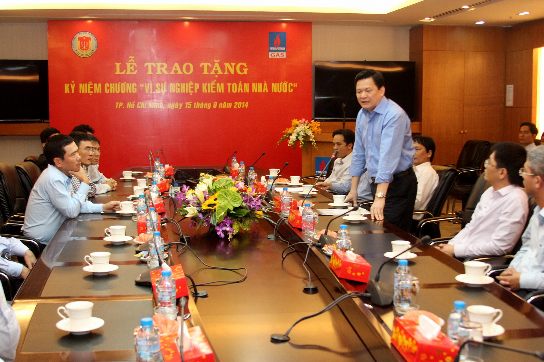 Trao tặng Kỷ niệm chương “Vì sự nghiệp Kiểm Toán nhà nước”