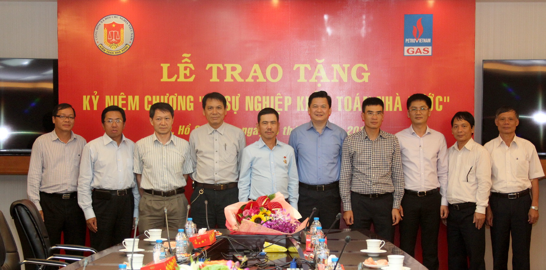 Trao tặng Kỷ niệm chương “Vì sự nghiệp Kiểm Toán nhà nước”