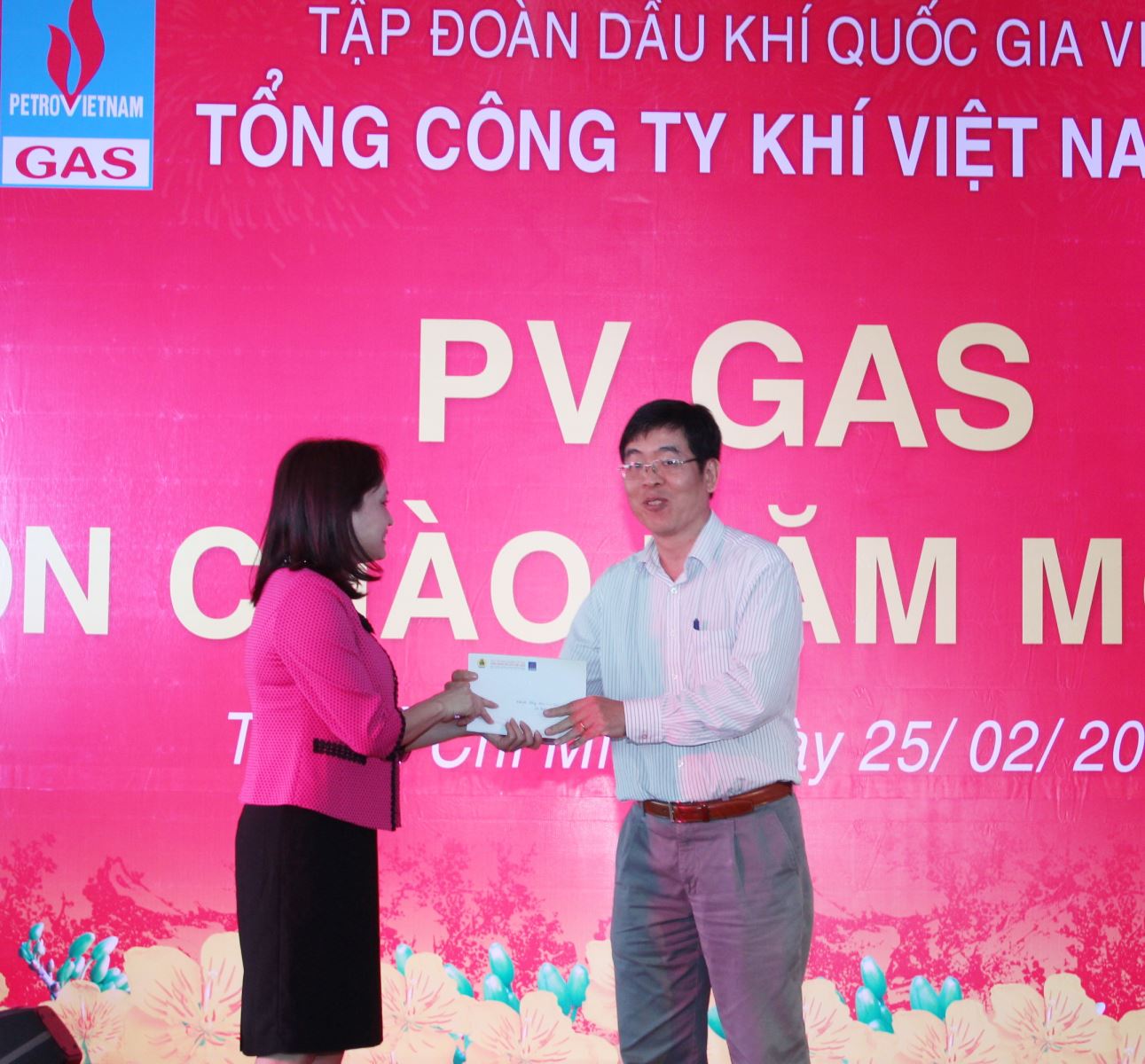 PV GAS đón chào năm làm việc mới sau dịp Tết cổ truyền PV GAS đón chào năm làm việc mới sau dịp Tết cổ truyền