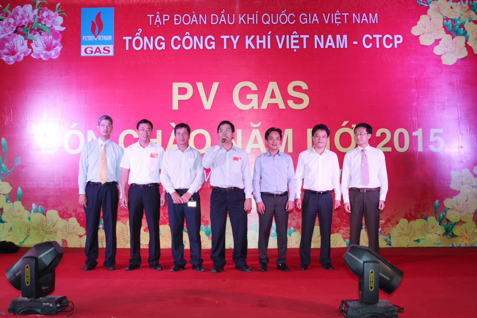 PV GAS đón chào năm làm việc mới sau dịp Tết cổ truyền PV GAS đón chào năm làm việc mới sau dịp Tết cổ truyền
