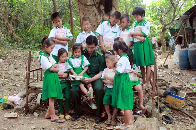 Hành trình tuổi trẻ vì biển đảo quê hương Hành trình tuổi trẻ vì biển đảo quê hương