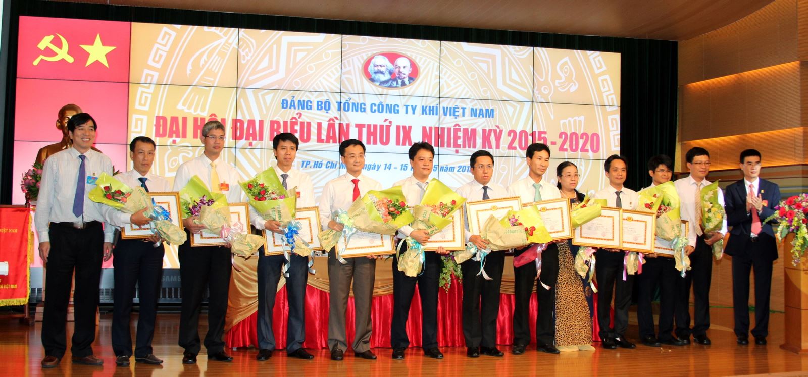 Đại hội đại biểu Đảng bộ Tổng Công ty Khí Việt Nam lần thứ IX (nhiệm kì 2015- 2020) Đại hội đại biểu Đảng bộ Tổng Công ty Khí Việt Nam lần thứ IX (nhiệm kì 2015- 2020)