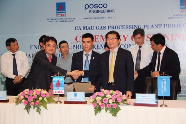 Lễ ký kết hợp đồng gói thầu số 1- dự án Nhà máy xử lý Khí Cà Mau Lễ ký kết hợp đồng gói thầu số 1- dự án Nhà máy xử lý Khí Cà Mau