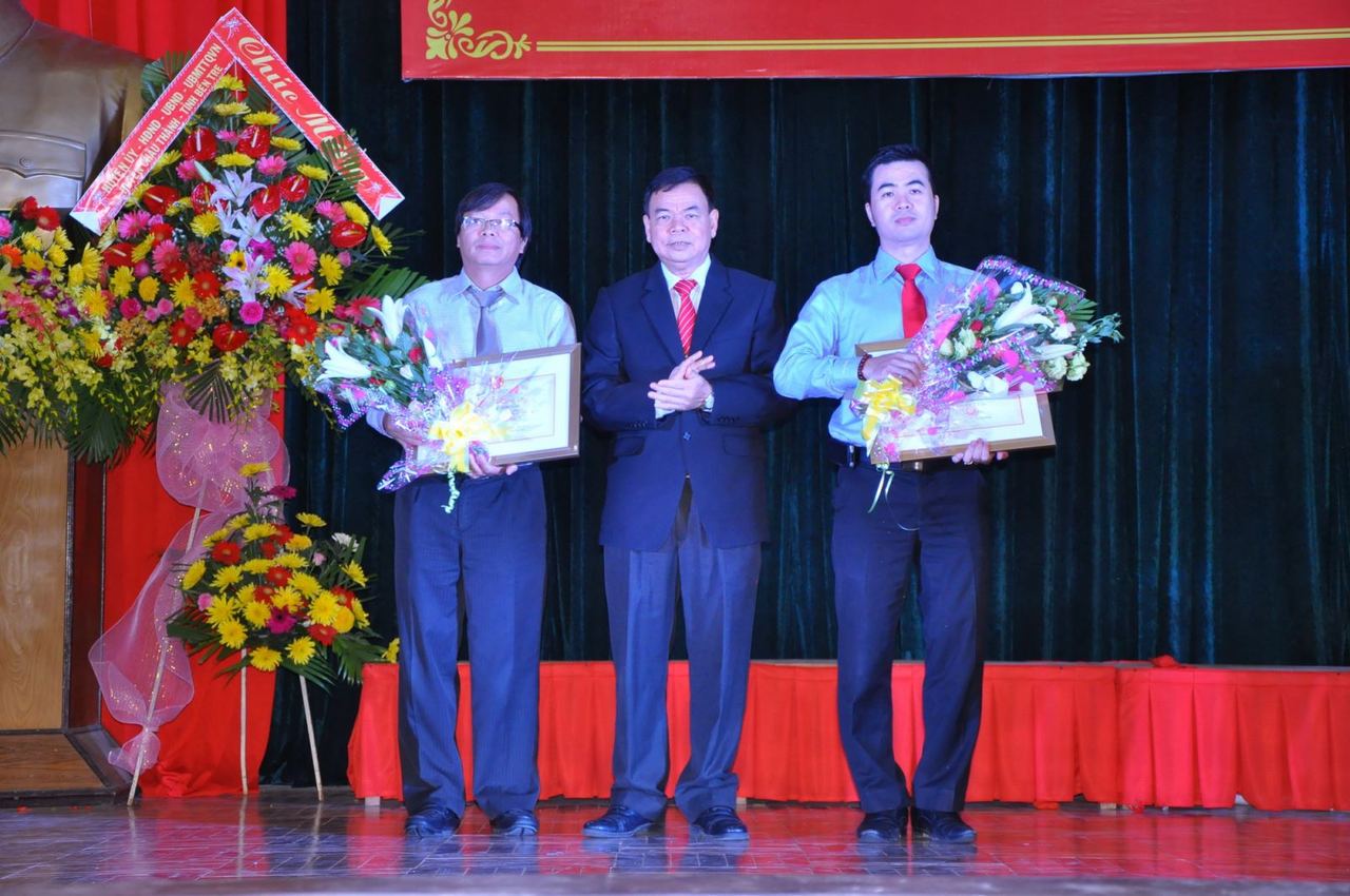 PV GAS hỗ trợ giáo dục nhân dịp Năm học mới 2015 - 2016