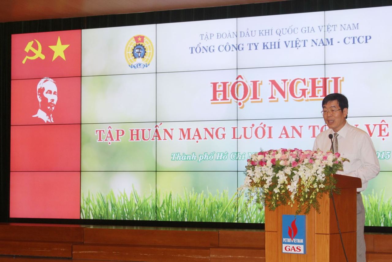 Công đoàn PV GAS tổ chức hội nghị tổng kết công tác ATVSLĐ và hoạt động của mạng lưới ATVSV- Tập huấn kiến thức ATVSV cho mạng lưới an toàn vệ sinh viên