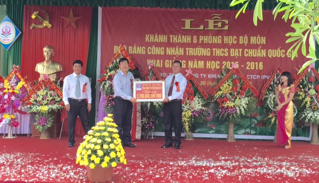 PV GAS tài trợ gần 3 tỷ đồng cho trường THCS Trực Hưng - Nam Định