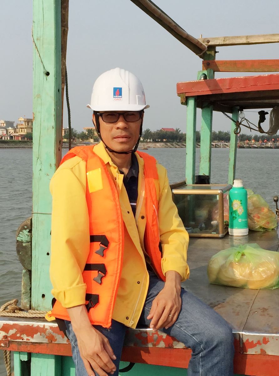 Đảng ủy Khối Doanh nghiệp Trung ương tuyên dương các tập thể, cá nhân tiêu biểu giai đoạn 2011 - 2015: PV GAS có một công trình và một cá nhân được vinh danh Đảng ủy Khối Doanh nghiệp Trung ương tuyên dương các tập thể, cá nhân tiêu biểu giai đoạn 2011 - 2015: PV GAS có một công trình và một cá nhân được vinh danh