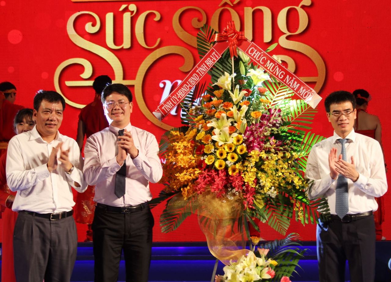 PV GAS mừng Xuân Bính Thân 2016