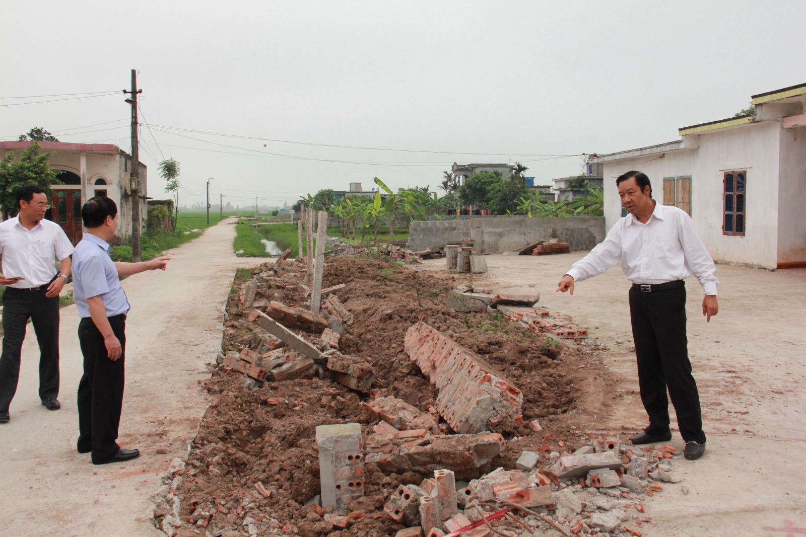 Giải quyết vi phạm hành lang an toàn đường ống dẫn khí Hàm Rồng – Thái Bình: PVGAS trọn vẹn lý - tình