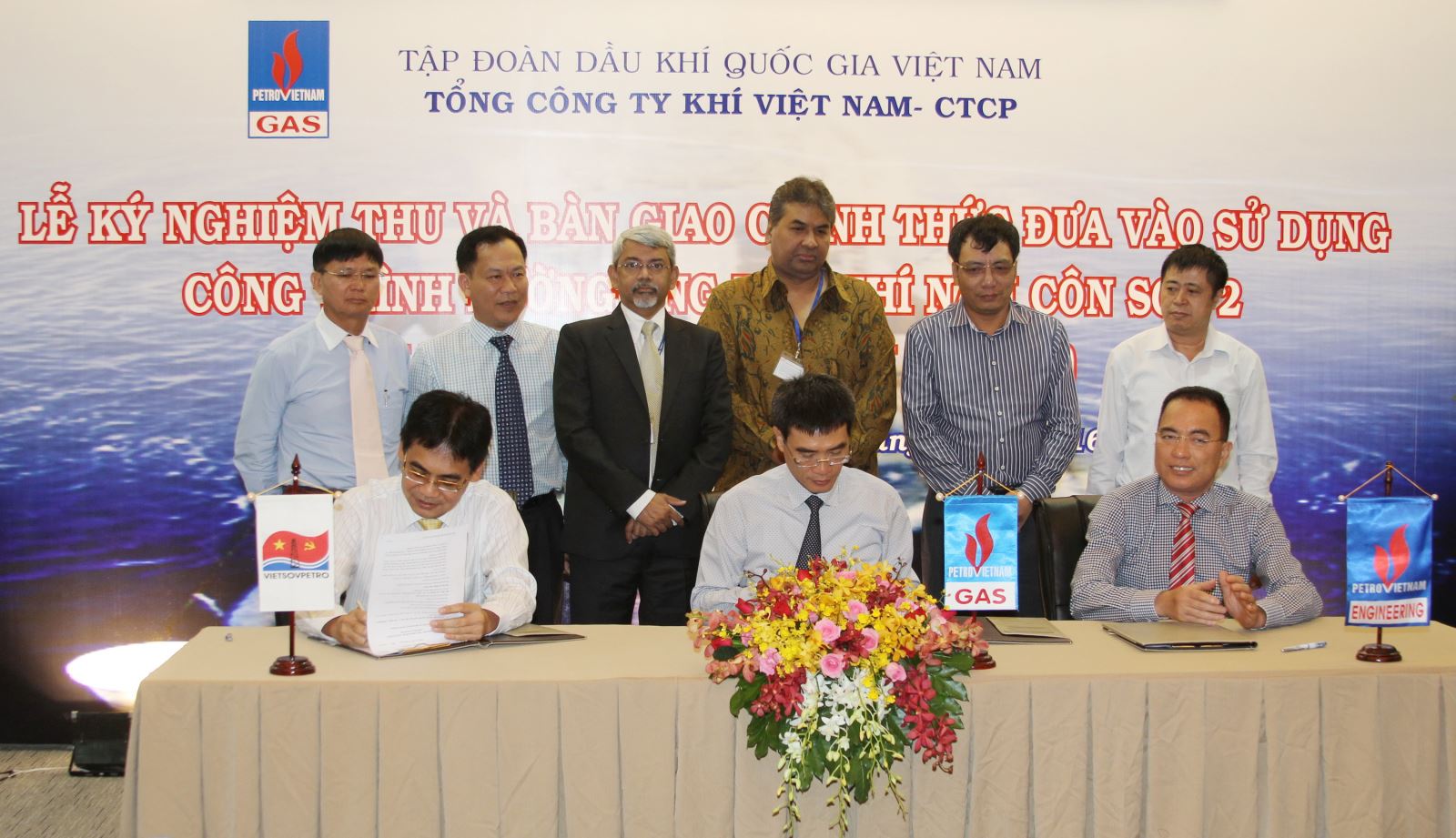 Lễ nghiệm thu và bàn giao đưa vào sử dụng dự án Nam Côn Sơn 2 giai đoạn 1 phương án BYPASS Lễ nghiệm thu và bàn giao đưa vào sử dụng dự án Nam Côn Sơn 2 giai đoạn 1 phương án BYPASS